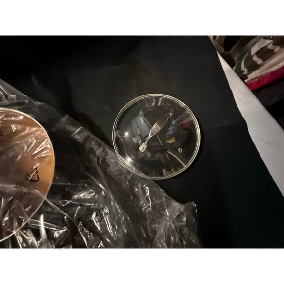 Servapetit-3QT Copper Sauce Pan w/Lid - new in box - Picture 5 of 5